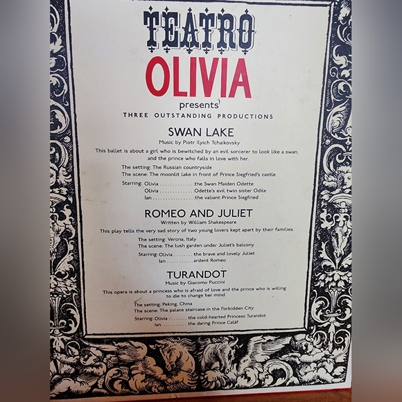 🎉Make Offer Sale🎉 Teatro Olivia Fold Out Theater - Picture 7 of 14